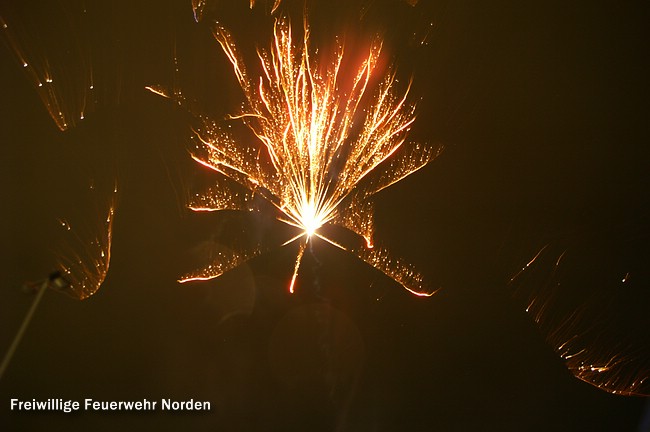 Spende für die Jugendfeuerwehr, 15.12.2011