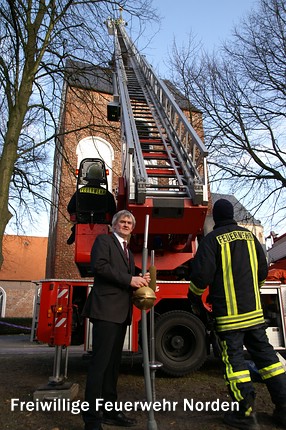 Bergung einer Wetterfahne, 20.02.2011