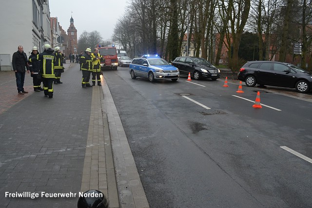 Ölschaden nach Verkehrsunfall, 19.02.2014