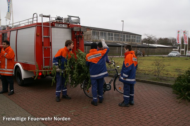 Weihnachstbaumsammelaktion, 15.01.2011