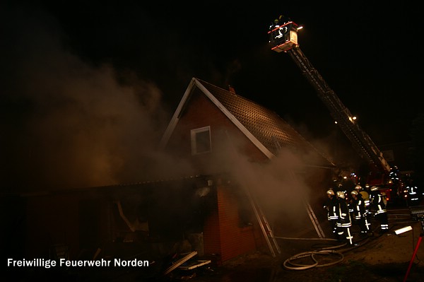 Gebäudebrand, 01.01.2012