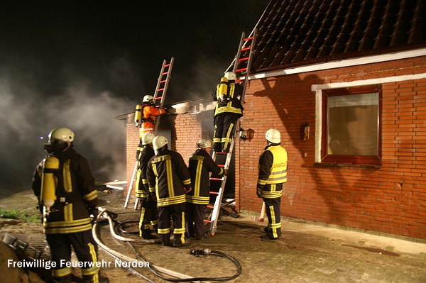 Gebäudebrand, 01.01.2012