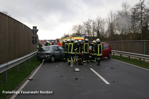 Schwerer Verkehrsunfall, 01.01.2012