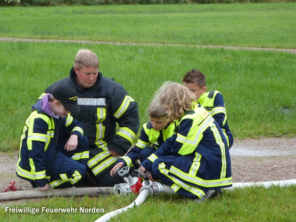 Schläuche in der Feuerwehr, 14.09.2013