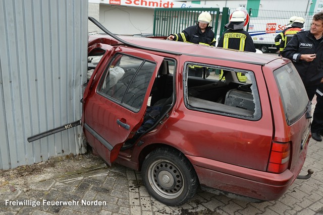 Schwerer Verkehrsunfall, 23.05.2015