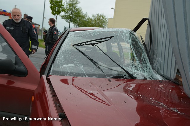 Schwerer Verkehrsunfall, 23.05.2015