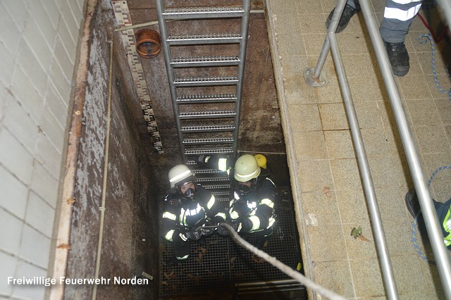 Übung in Pumpenstation, 04.11.2015